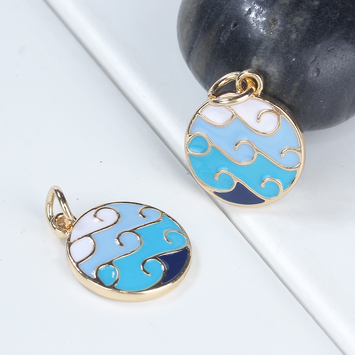 Picture of Zinc Based Alloy Pendants Wave Gold Plated Blue Round Disc Enamel 22mm( 7/8") x 16mm( 5/8"), 3 PCs