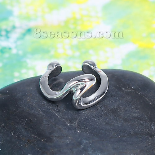 Picture of Ear Cuffs Clip Wrap Earrings Silver Tone Wave 15mm( 5/8") x 14mm( 4/8"), 1 Piece