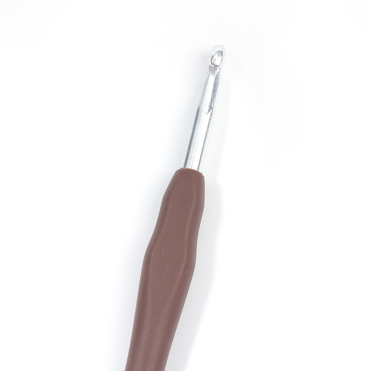 Picture of 5.5mm TPR Aluminum Crochet Hooks Coffee 13.9cm(5 4/8") long, 2 PCs