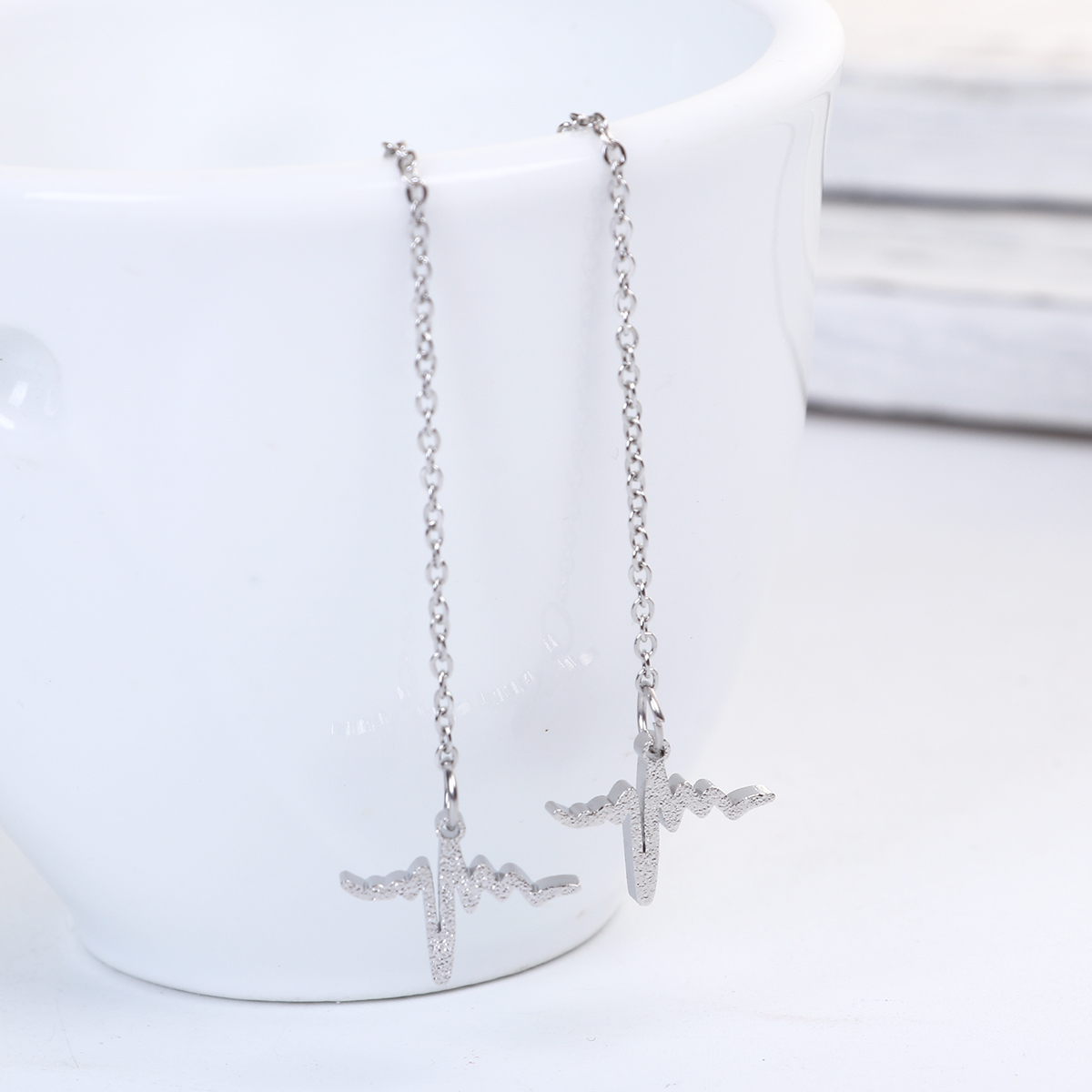 Picture of 304 Stainless Steel Ear Thread Threader Earring Silver Tone Heartbeat/ Electrocardiogram Sparkledust 12.5cm(4 7/8")long , Post/ Wire Size: (21 gauge) 1 Pair