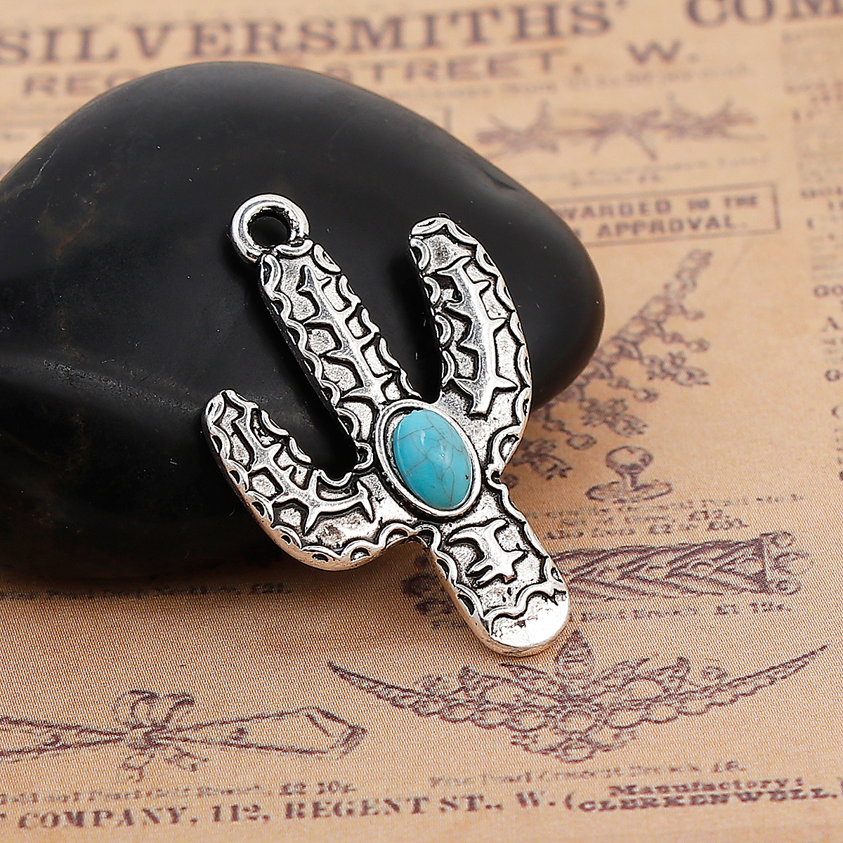 Bild von Zinklegierung Böhmischer Stil Anhänger Kaktus Antiksilber Blau 30mm x 20mm, 5 Stück