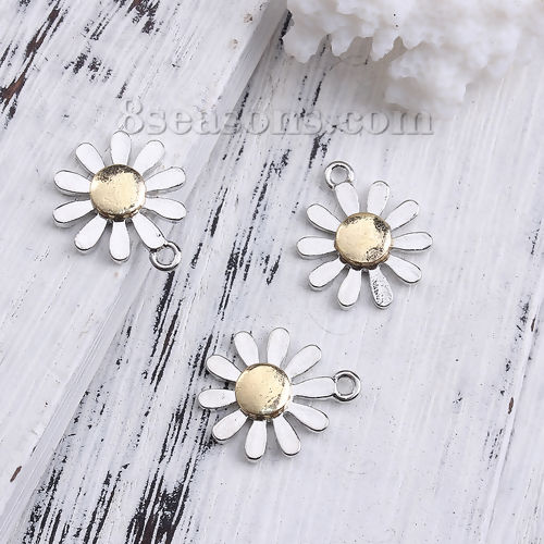 Picture of Zinc Based Alloy Charms Gold Plated Silver Tone Two Tone Daisy Flower 18mm x 15mm, 5 PCs