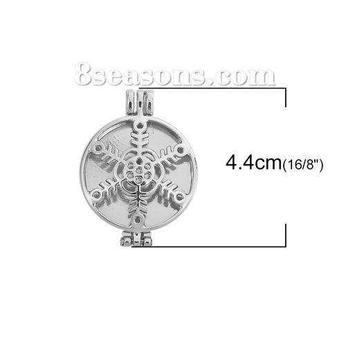 Picture of Zinc Based Alloy Aromatherapy Essential Oil Diffuser Locket Pendants Round Disc Silver Tone Christmas Snowflake Cabochon Settings (Fits 30mm Dia.) Can Open 44mm(1 6/8") x 32mm(1 2/8"), 1 Piece