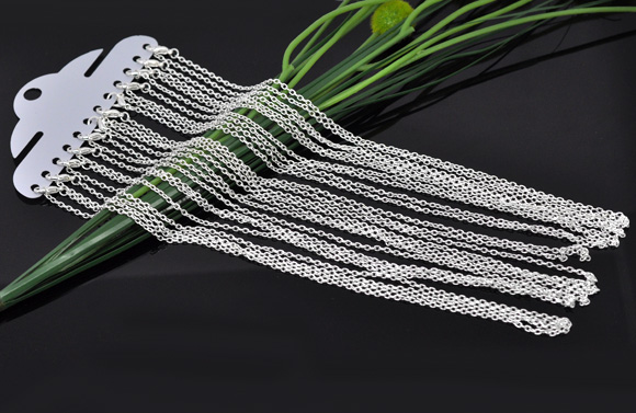 Picture of Link Cable Chain Necklace Silver Plated 45.6cm(18") long, Chain Size: 3x2mm(1/8"x1/8"), 12 PCs