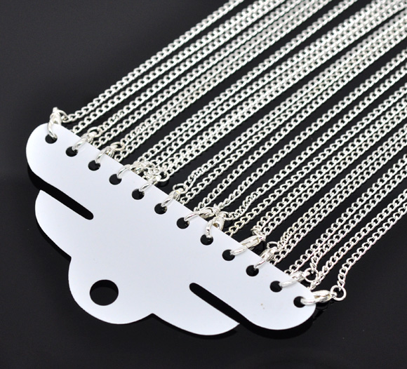 Picture of Link Curb Chain Necklace Silver Plated 45.6cm(18") long, Chain Size: 3x2mm(1/8"x1/8"), 12 PCs