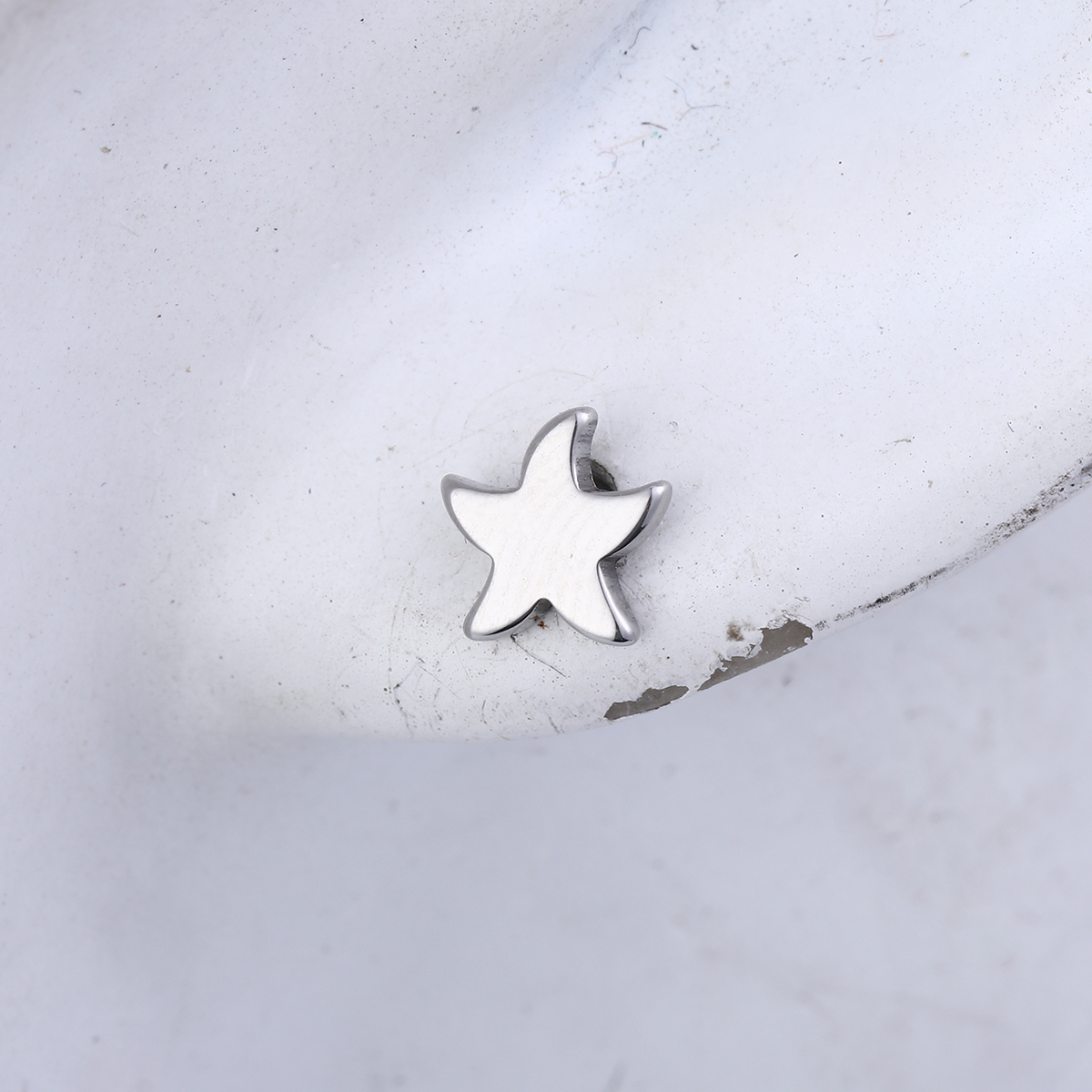 Imagen de 304 Acero Inoxidable Pendientes Tono de Plata Estrella de mar 7mm x 7mm, Post/ Wire Size: (21 gauge), 1 Par