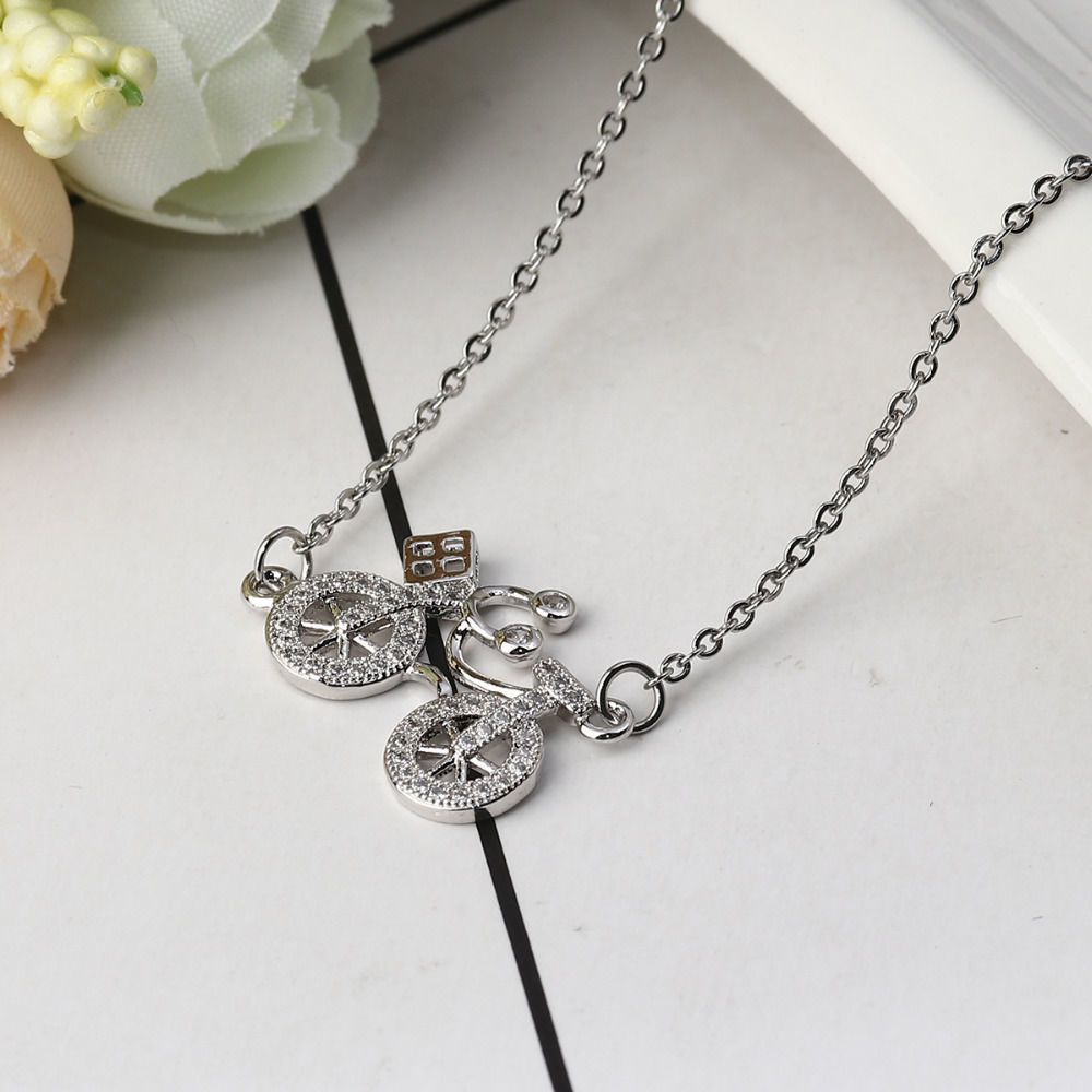 Picture of 304 Stainless Steel Necklace Silver Tone Round Tree Blue Rhinestone 46.5cm(18 2/8") long, 1 Piece