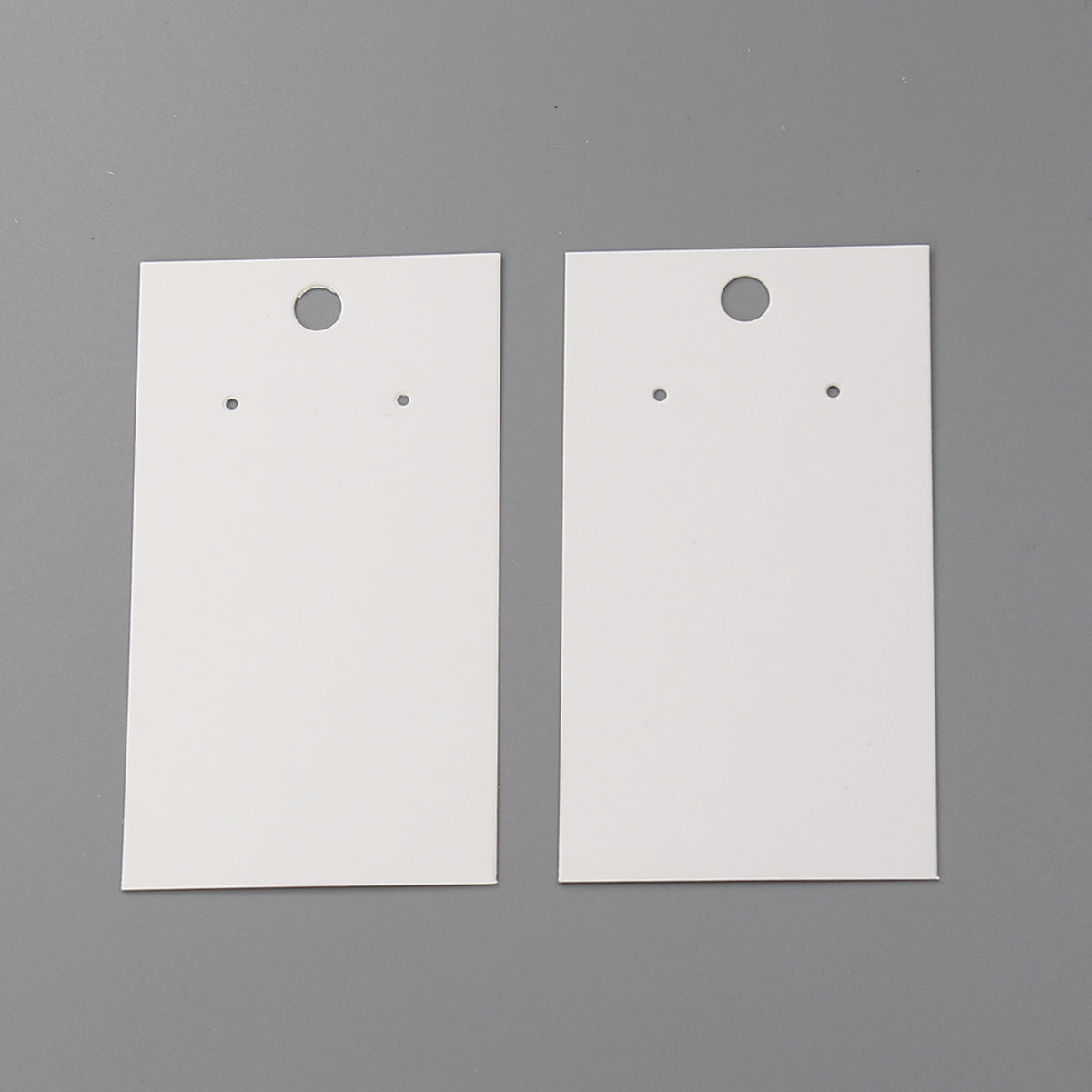 Picture of Paper Jewelry Display Card Rectangle White 89mm(3 4/8") x 50mm(2"), 100 Sheets