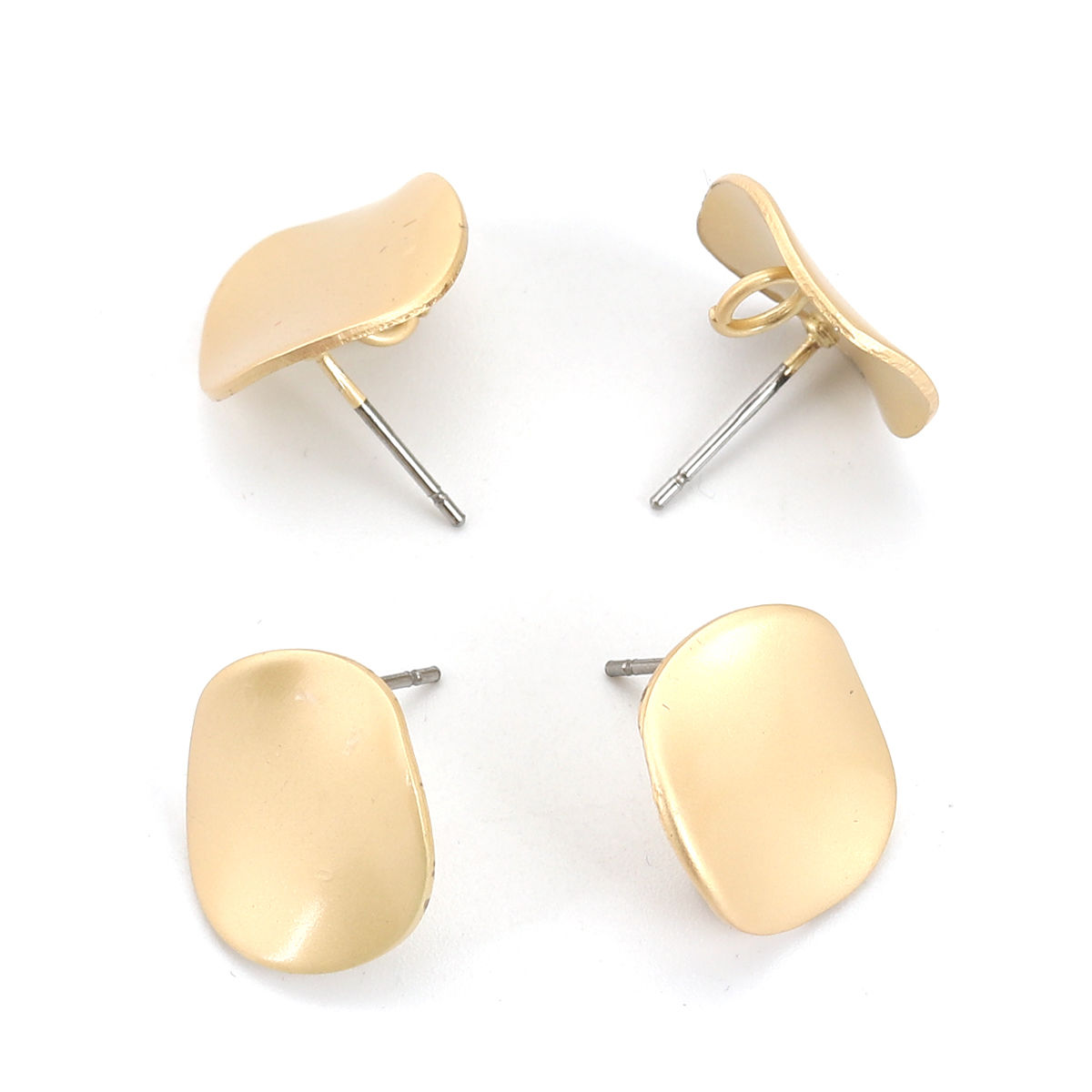 Imagen de Zamak Pendientes Curva Oro Mate Ronda W/ Lazo 15mm, Post/ Wire: (20 gauge), 10 Unidades