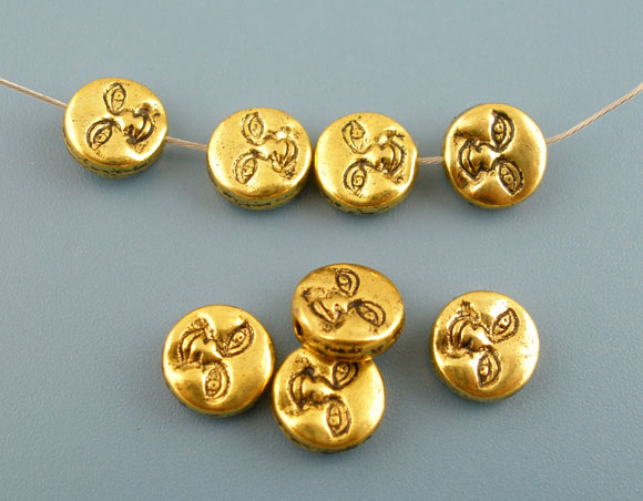 Picture of Zinc Based Alloy Spacer Beads Flat Round Gold Tone Antique Gold Face Carved About 7.5mm Dia, Hole:Approx 1.1mm, 60 PCs