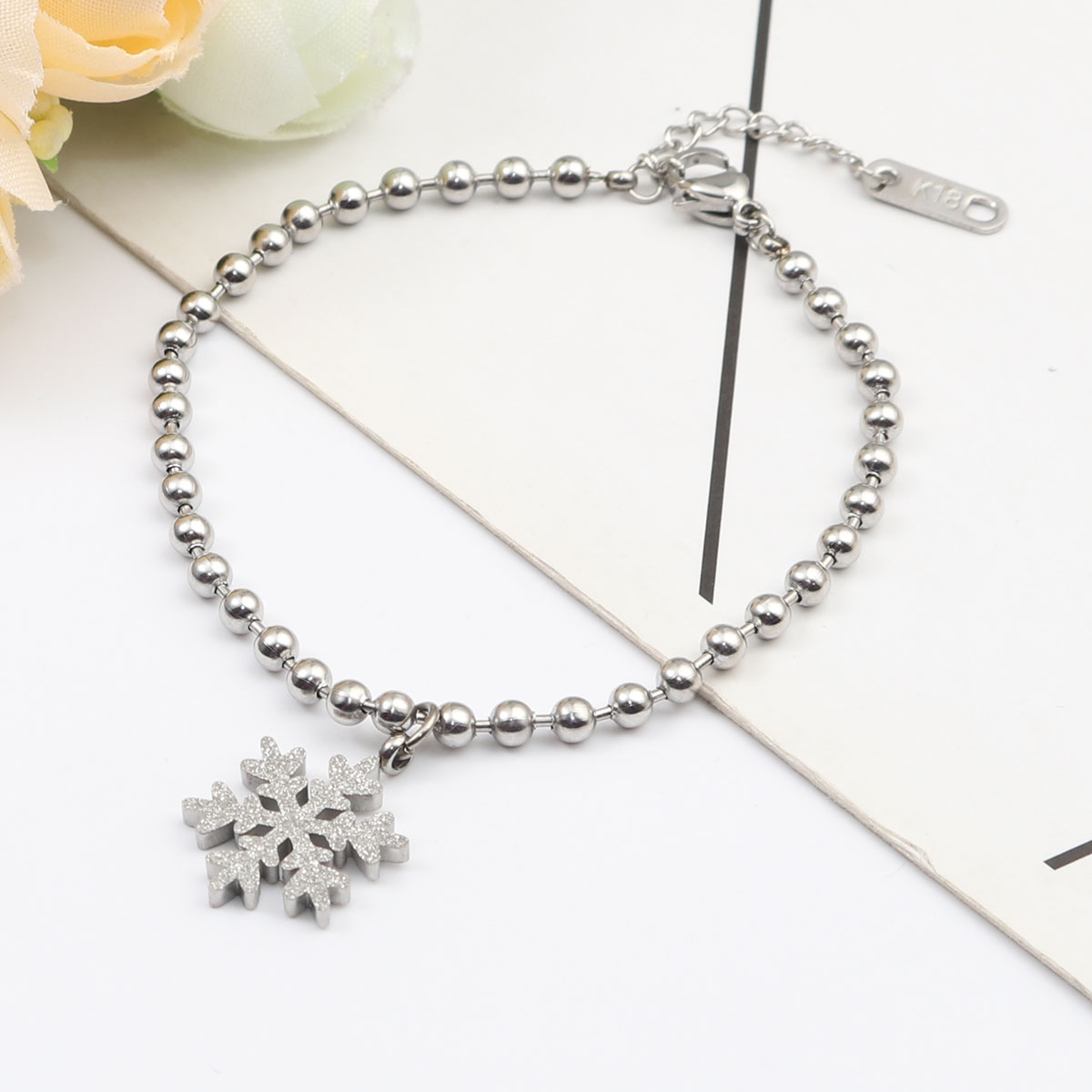 Picture of 316 Stainless Steel Bracelets Silver Tone Christmas Snowflake 18cm(7 1/8") - 16cm(6 2/8") long, 1 Piece