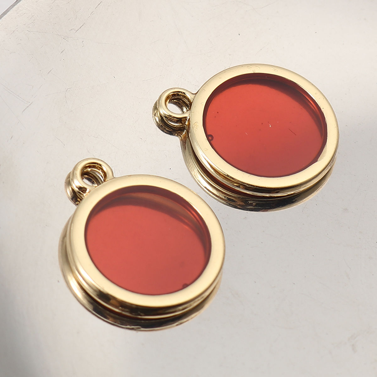 Picture of Zinc Based Alloy & Resin Charms Round Disc Gold Plated Deep Red Transparent 16mm x 17mm, 5 PCs