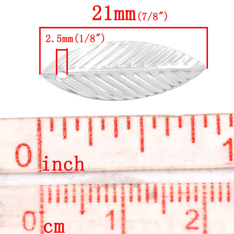 Picture of 60 PCs Iron Based Alloy Charms Silver Plated Leaf 21mm x 7.5mm