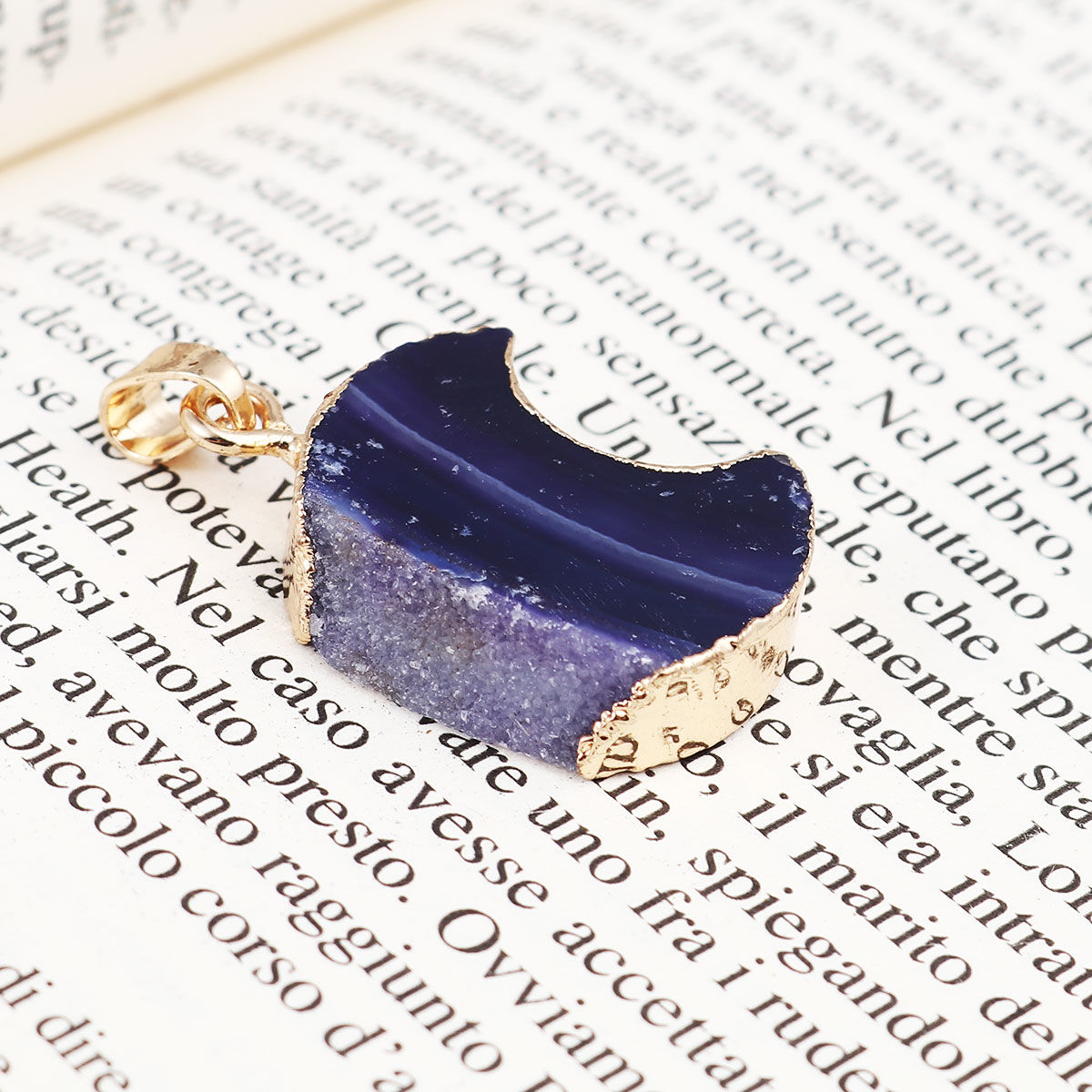 Picture of (Grade A) Agate ( Natural ) Pendants Half Moon Gold Plated Blue 3.7cm x 2cm, 1 Piece