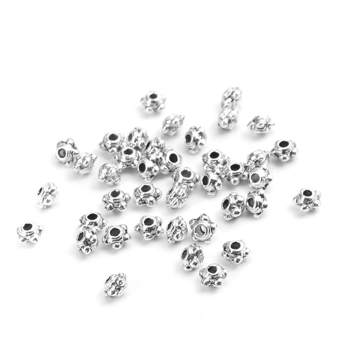 Imagen de Zamak Cuentas Ronda Plata Antigua Tallado Aprox 4mm Dia, Agujero: Aprox 1.1mm, 300 Unidades