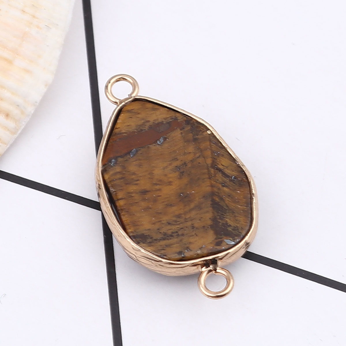 Bild von (Klasse A) Tigerauge ( Natur ) Verbinder Tropfen Kaffeebraun 3.1cm x 1.7cm, 1 Stück