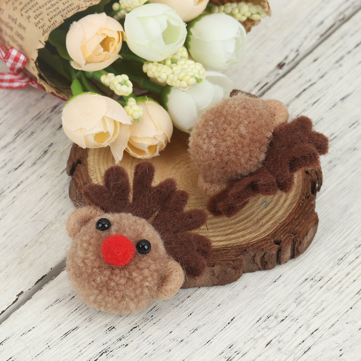 Picture of Wool For DIY & Craft Multicolor Christmas Reindeer 4.5cm x 4.5cm, 2 PCs