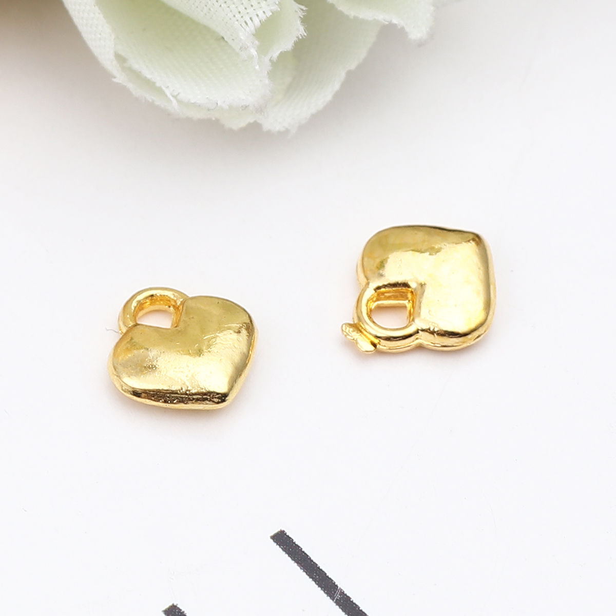 Picture of Zinc Based Alloy Valentine's Day Charms Heart Gold Plated 8mm x 8mm, 200 PCs