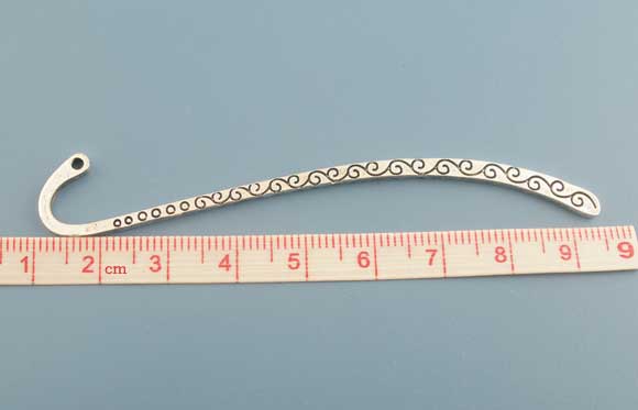 Picture of 10 PCs Zinc Based Alloy DIY Handmade Bookmark Twist Antique Silver Color Carved Pattern 8.5cm long