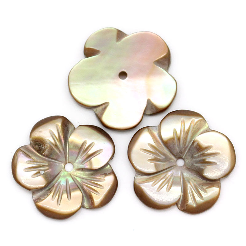 シェルビーズ フラワー コーヒー色 (長さ： 16mm)x (幅： 16mm)、 穴： 1.0mm、 3 個 の画像