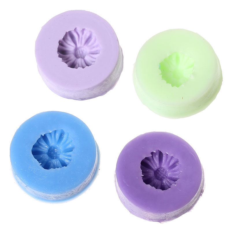 Picture of Silicone Mould For Polymer Clay Craft Round At Random Mixed Flower Carved 2.1cm( 7/8") Dia, 3 PCs
