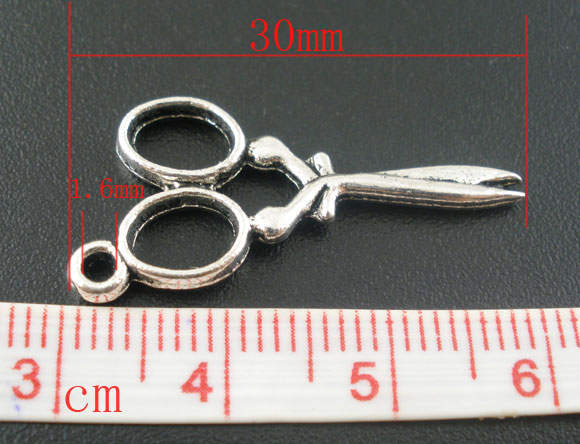 Bild von Antiksilber Schere Anhänger Perlen Beads 30*14mm.Verkauft eine Packung mit 50
