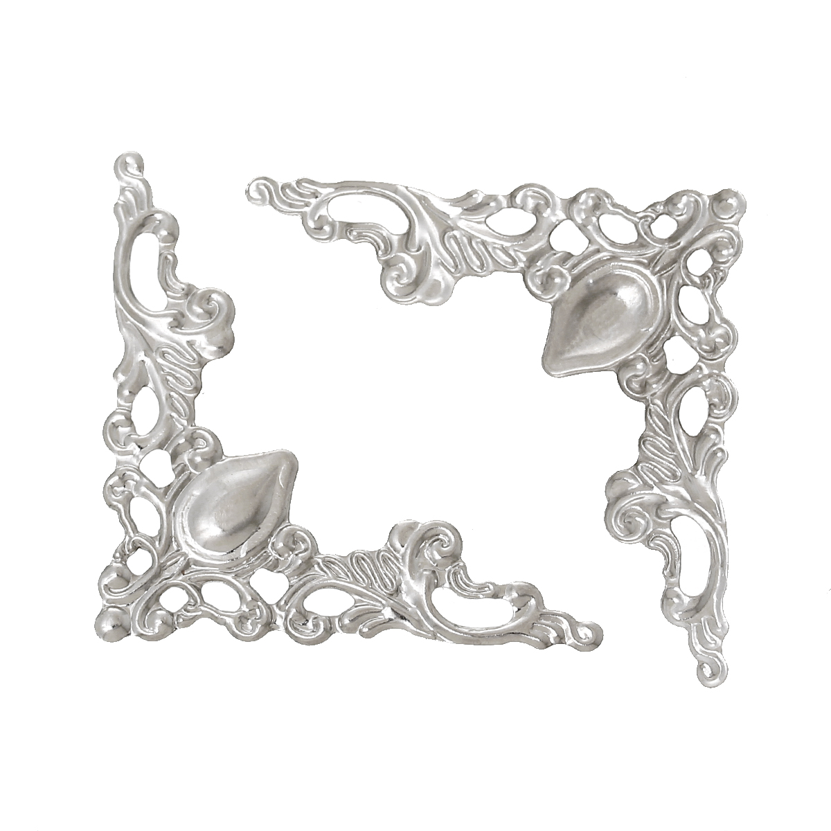 合金 装飾 三角形 シルバートーン 透かしパーツ 4.1cm x 4.1cm、 4 個 の画像