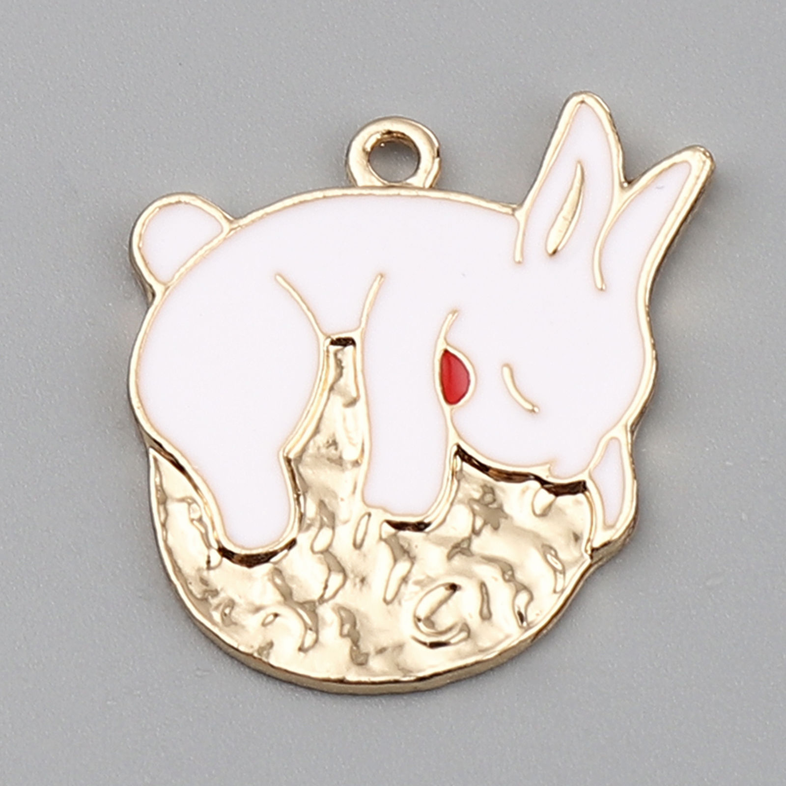 Imagen de Zinc Based Alloy Charms Round Gold Plated White Rabbit Enamel 28mm x 25mm, 10 PCs