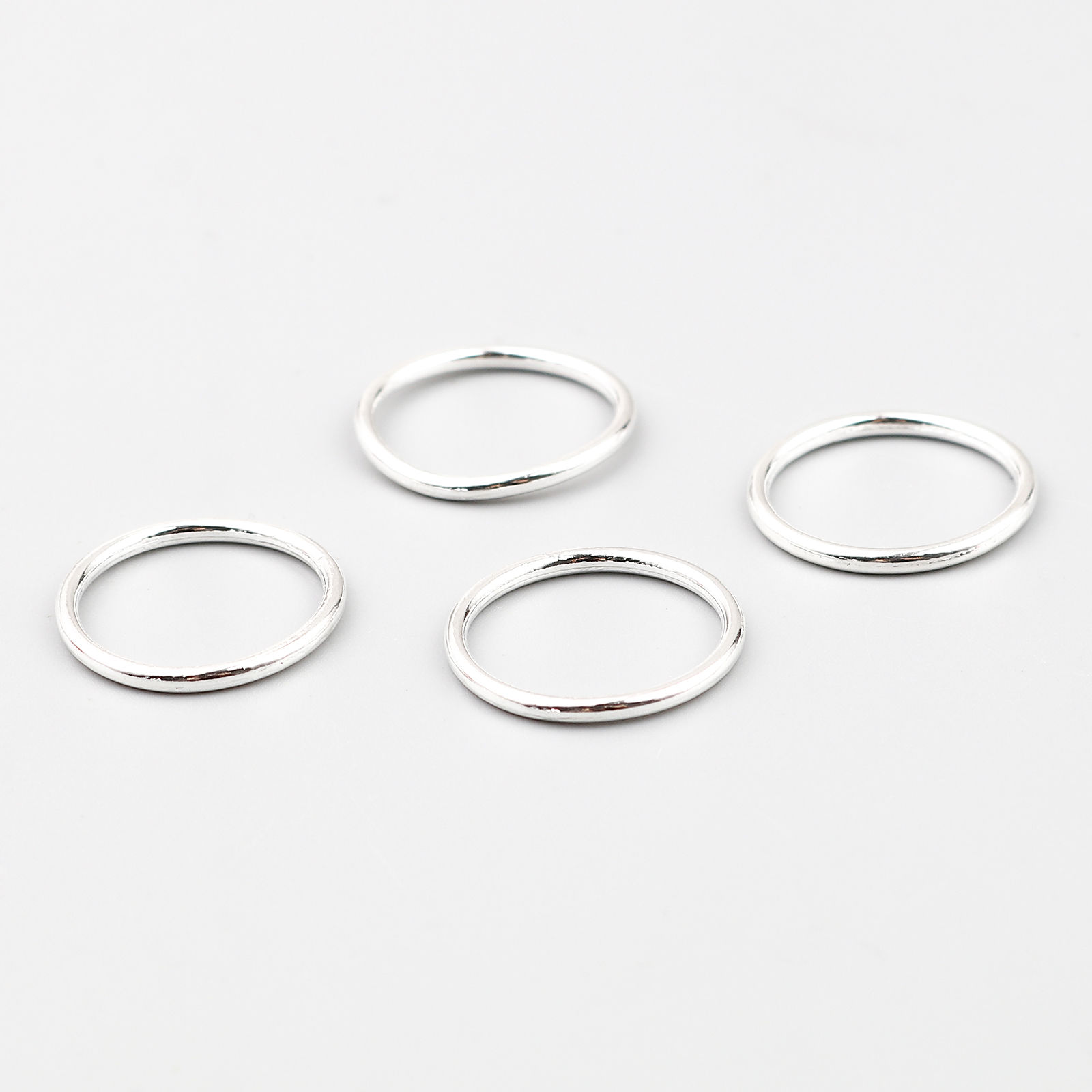 Immagine di 100 Pz 19mm Dia, 1.5mm(15 misura) Lega di Zinco Chiuso Stile Anello di Salto Argento Placcato Tondo