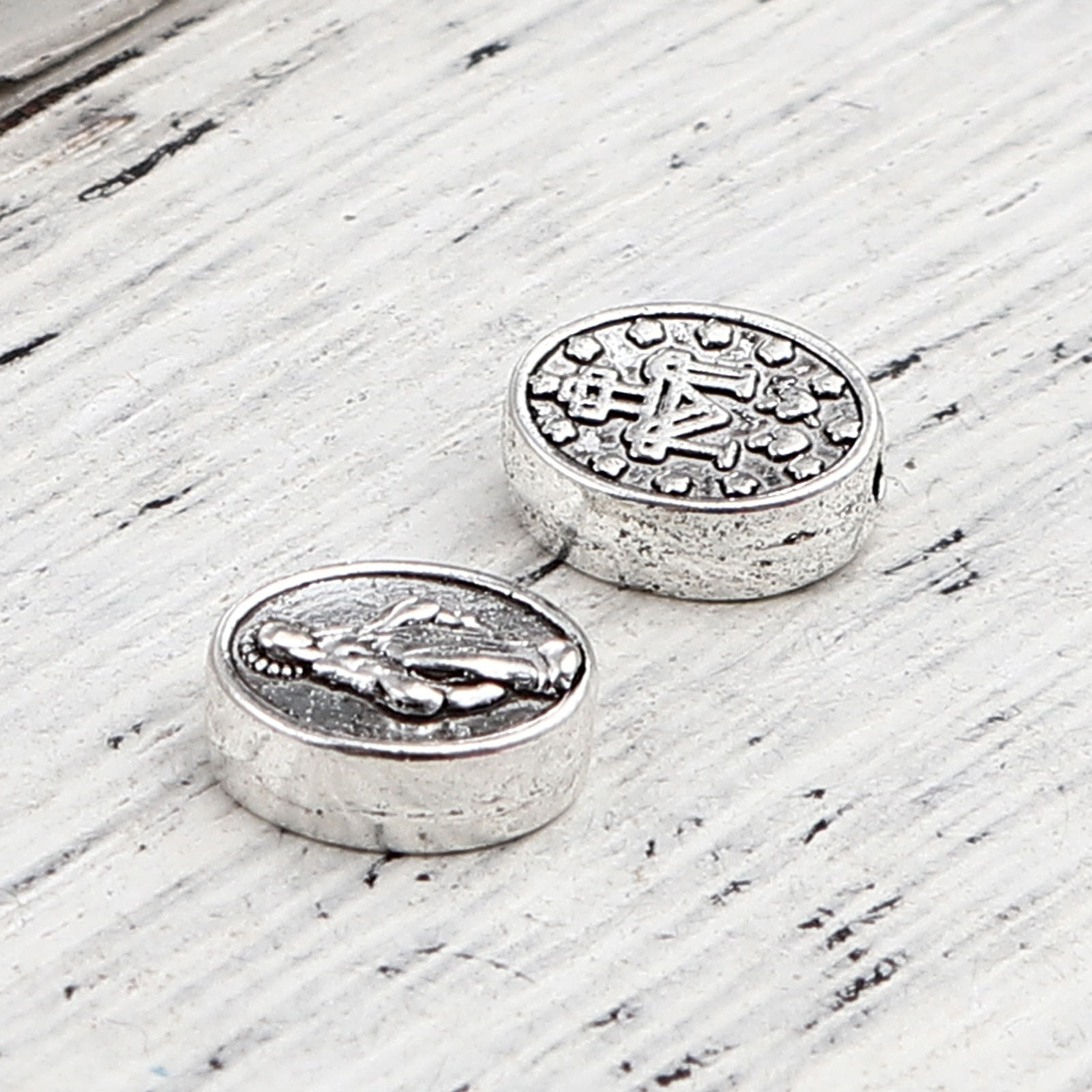 Imagen de Zamak Religión Cuentas Óvalo Plata Antigua Virgen María Aprox 10mm x 8mm, Agujero: Aprox 1.2mm, 50 Unidades