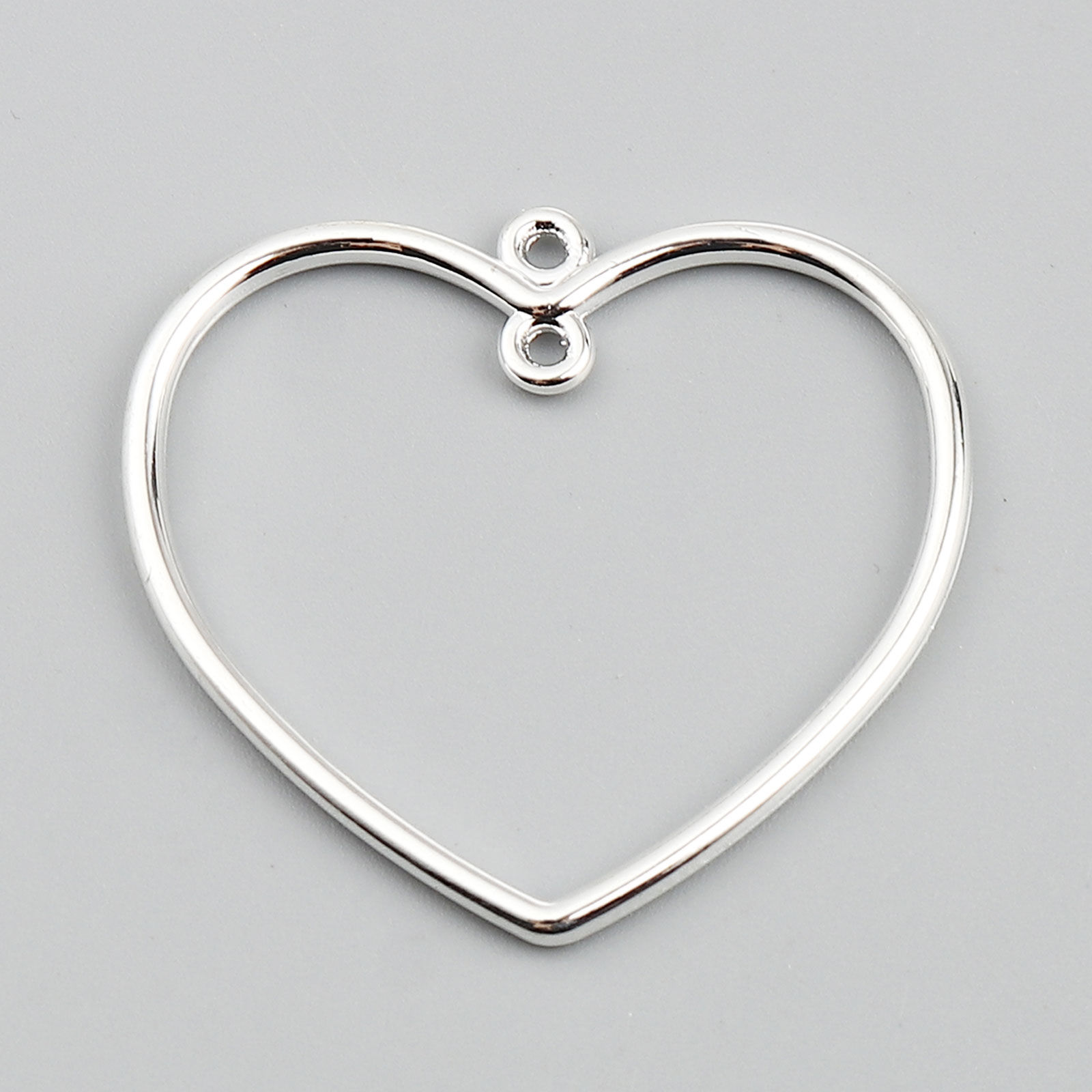 Picture of Zinc Based Alloy Connectors Heart Silver Plated 35mm x 33mm, 10 PCs
