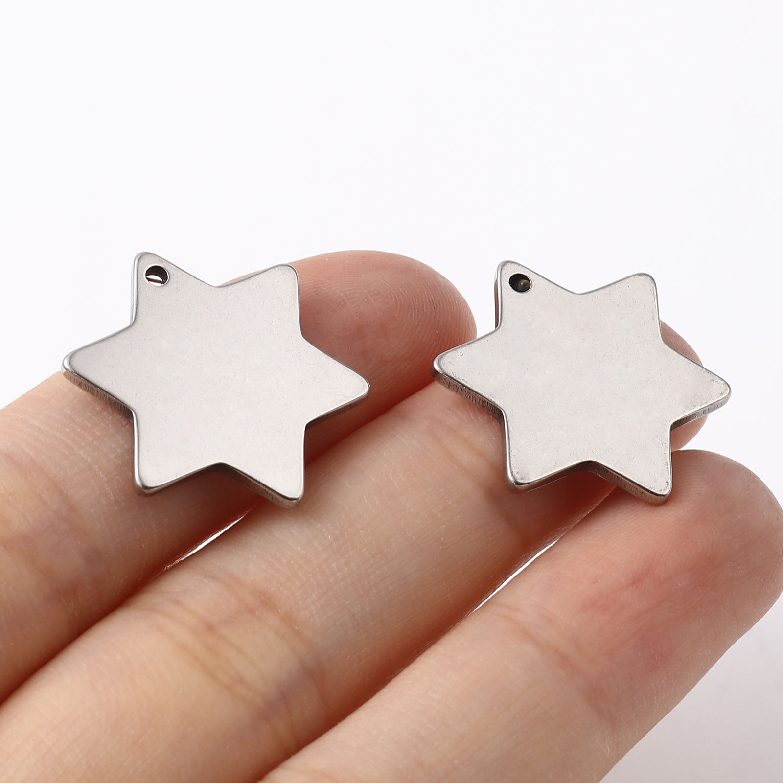 Picture of Stainless Steel Blank Stamping Tags Charms Star Silver Tone One-sided Polishing 21mm x 19mm, 5 PCs