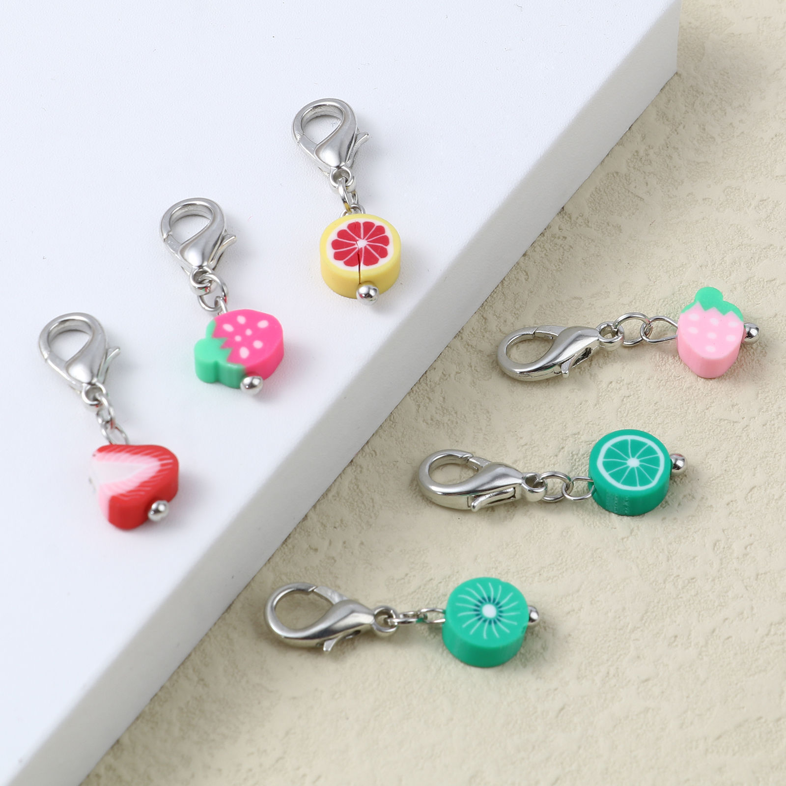Imagen de Aleación de Zinc & Arcilla del Polímero Knitting Stitch Markers Fruta Al Azar 32mm, 1 Juego ( 6Unidades/Juego)