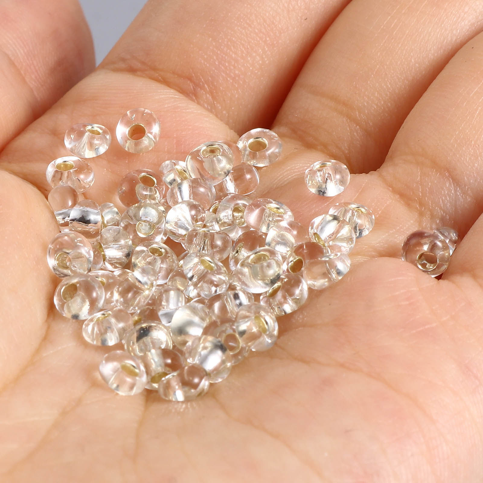 Bild von Glas Rocailles Perlen Hell Champagner Oval 5mm x 4.5mm, Loch: 1.5mm, 1 Flasche