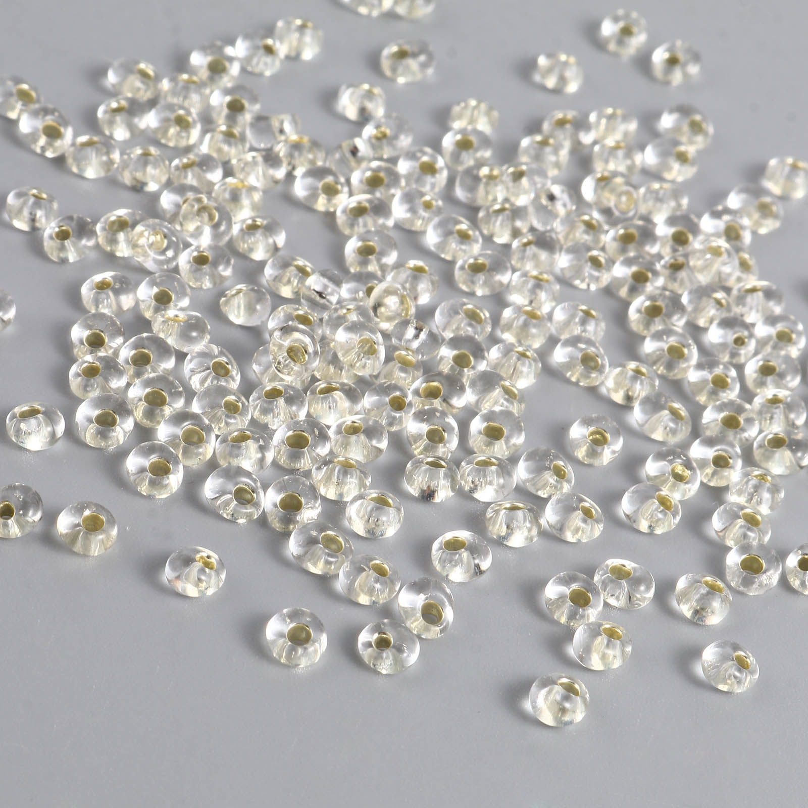 Bild von Glas Rocailles Perlen Hell Champagner Oval 5mm x 4.5mm, Loch: 1.5mm, 1 Flasche
