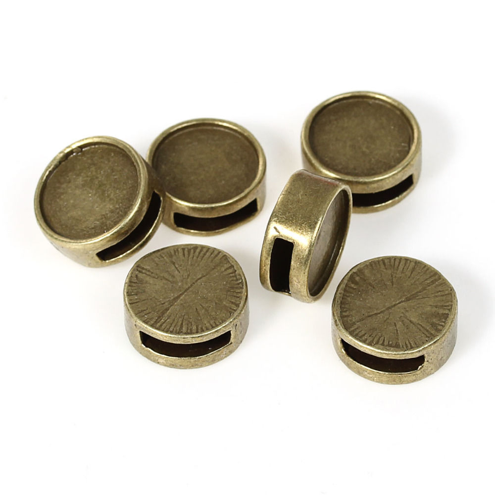 Изображение Цинковый Сплав ползунок Бусины Плоские Круглые Посеребренный, (Для 8mm x 2mmНитки) Основы для Кабошонов 11мм) Около 13мм диаметр, Отверстие:около 8мм x 2мм (Подходит к 8mm x 2mm шнур) 10 ШТ