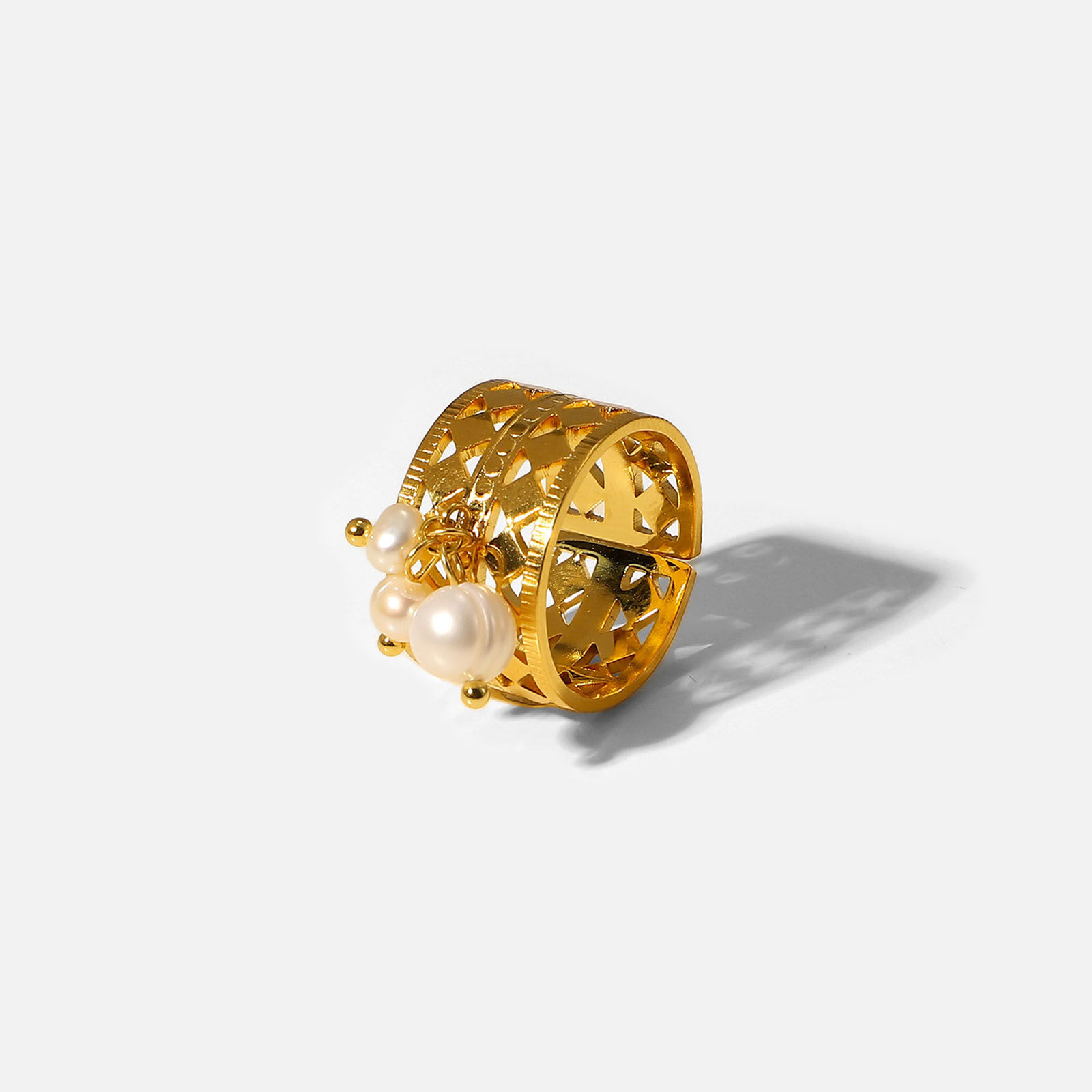 Picture of 1 Piece Vacuum Plating Stainless Steel & Natural Pearl Open Adjustable Rings 18K Real Gold Plated White Circle Ring