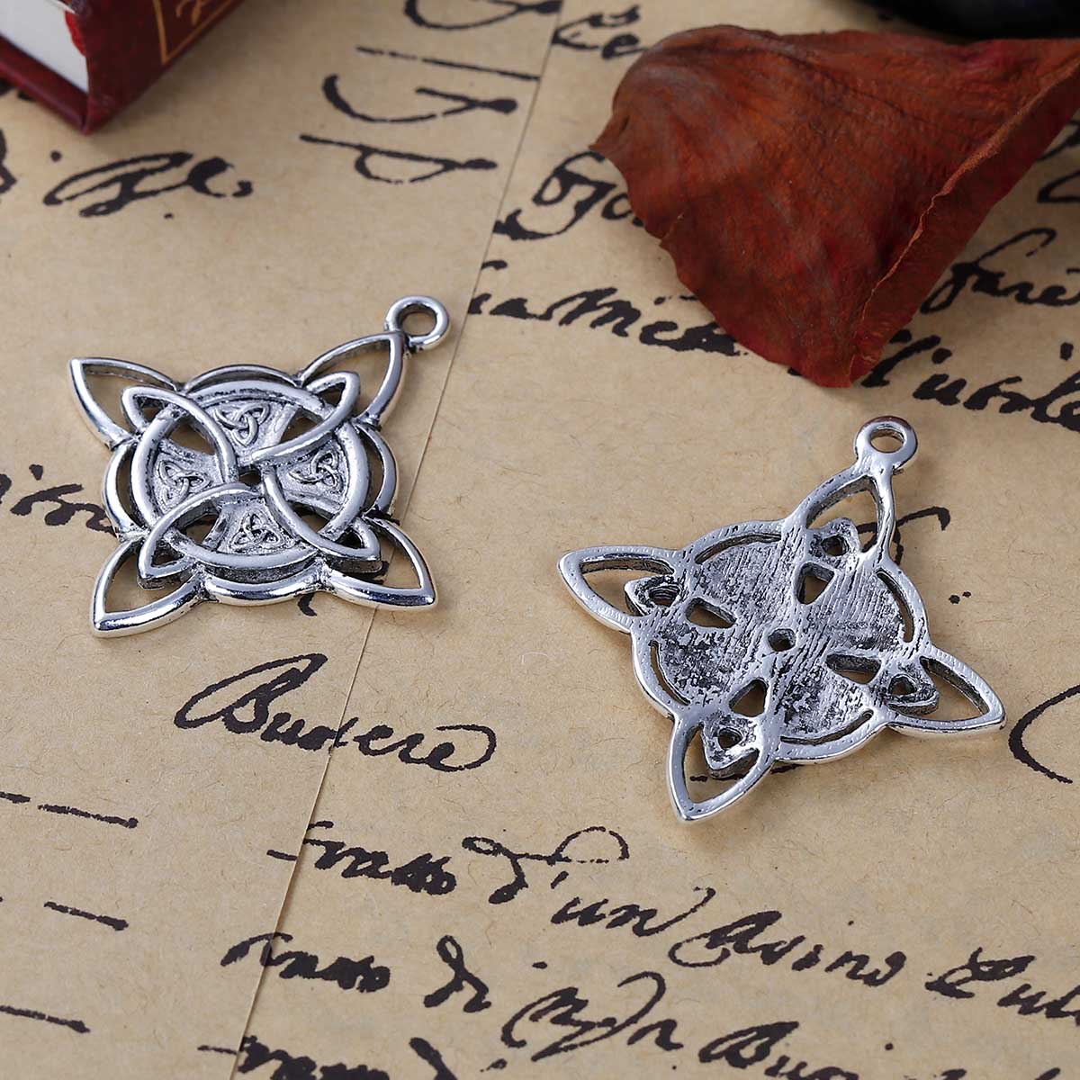 Picture of Zinc Based Alloy Pendants Rhombus Antique Silver Color Celtic Knot Carved 3.8cm(1 4/8") x 3.4cm(1 3/8"), 5 PCs