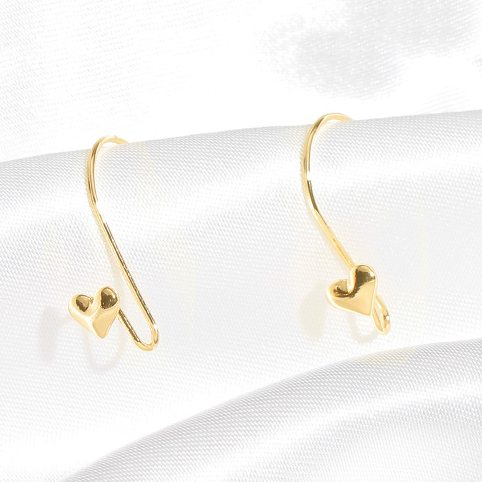 Image de Boucles d'Oreilles Crochets La Saint Valentin en Laiton Plaqué Or Véritable Cœur 24mm x 22mm, Epaisseur de Fil: (20 gauge), 4 Pcs