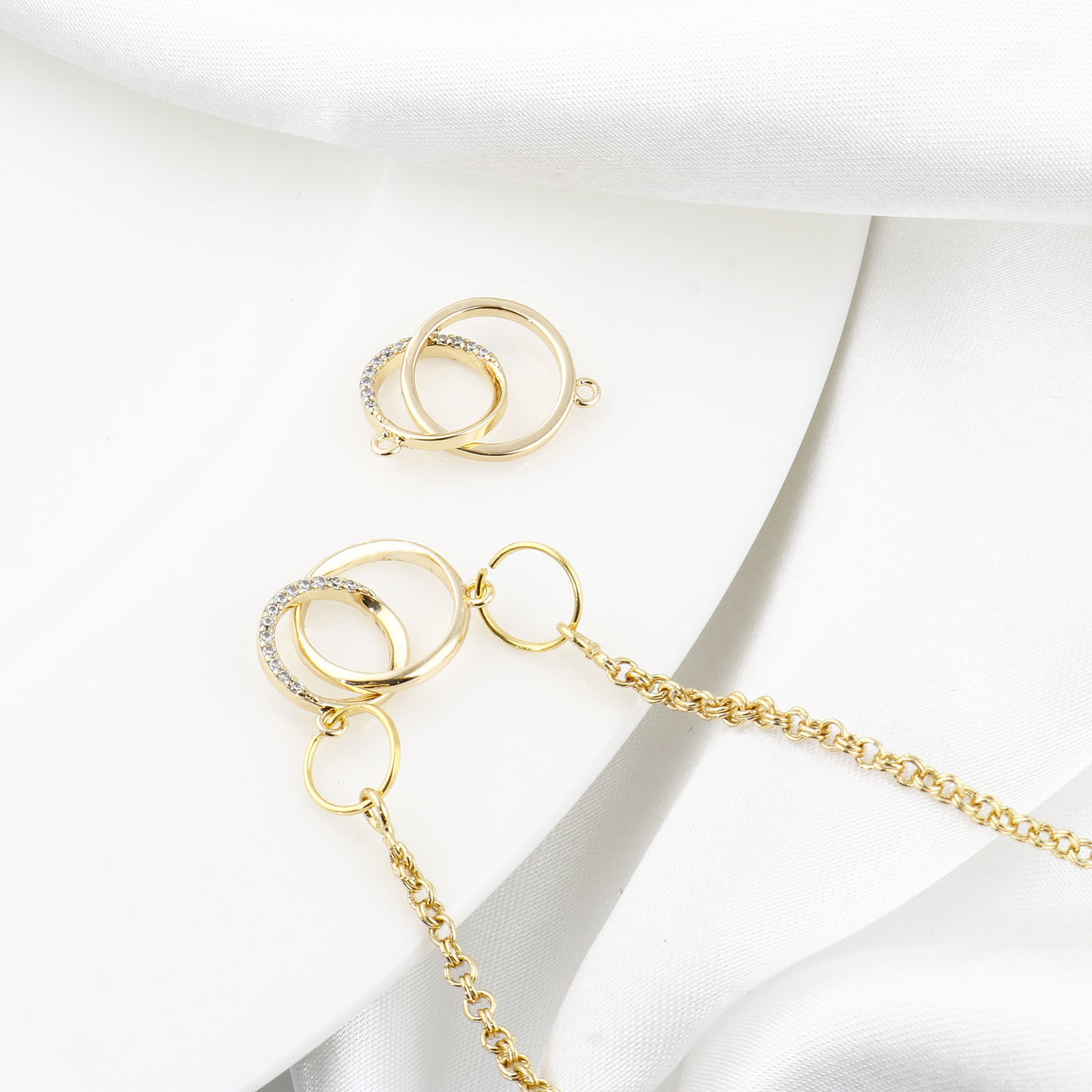 Immagine di Ottone Connettore Accessori Vero Oro Placcato Doppi Anelli Trasparente Cubic Zirconiae 21mm x 13mm, 1 Pz