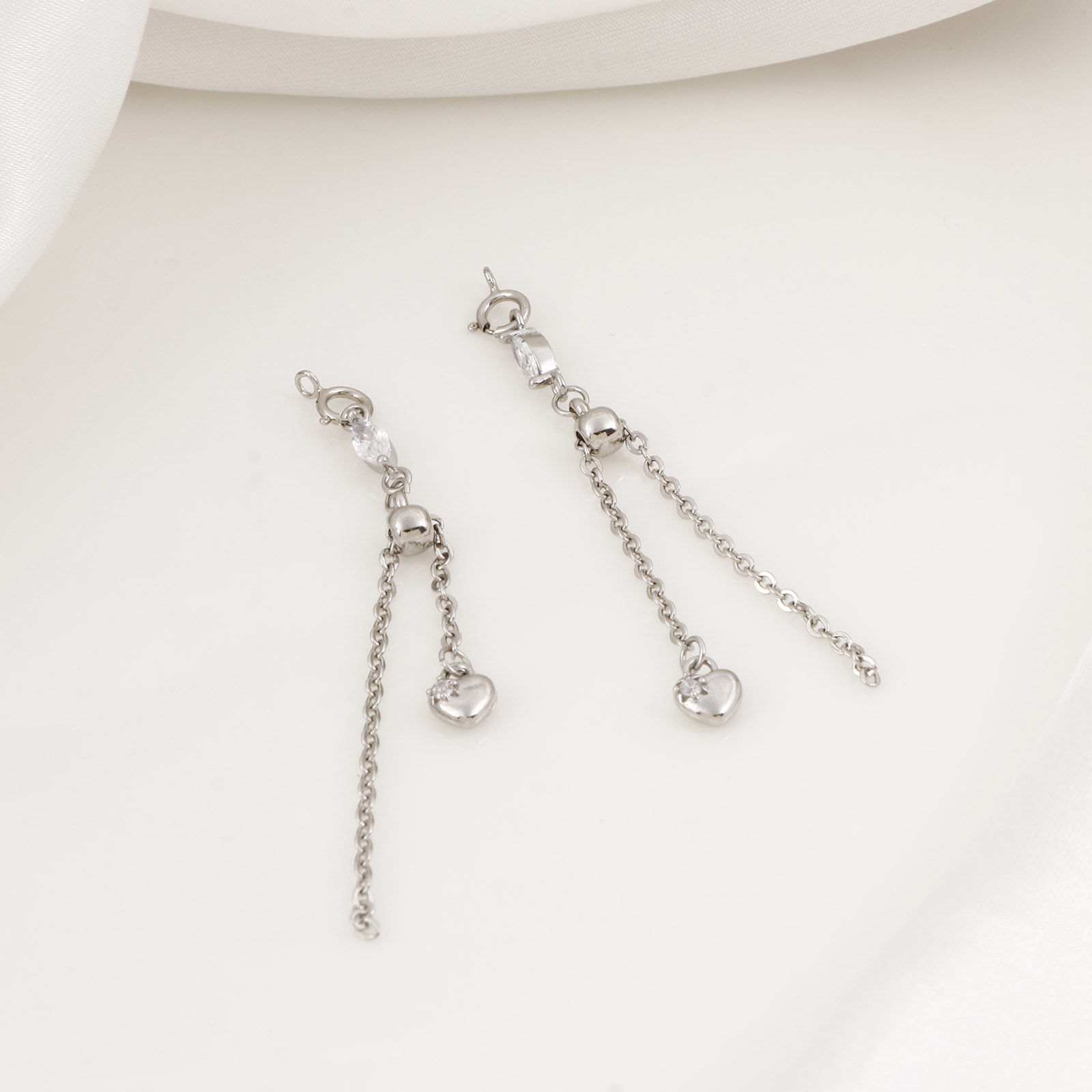 Imagen de Latón Cadena deslizante / extensor deslizante Corazón Platino Real Chapado Claro Circón Artificial 7cm longitud, 1 Juego