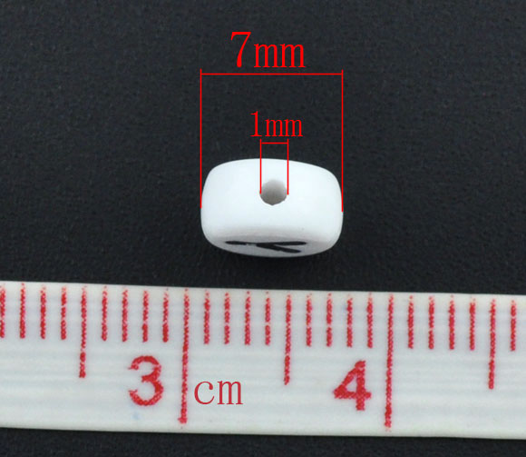Picture of White Acrylic Alphabet /Letter "Y" Round Spacer Beads 7mm, sold per packet of 500