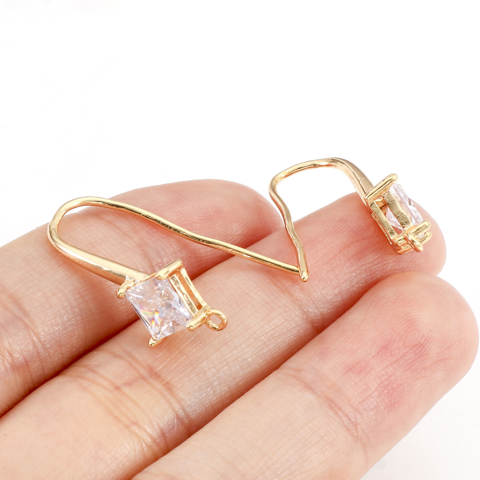 Bild von Messing Ohrhaken-Ohrringe für DIY-Schmuckherstellungszubehör 18K Echtgold plattiert Raute Message " Mit Öse " Klar Zirkonia 25mm x 10mm, Drahtstärke: (18 gauge), 2 Stück