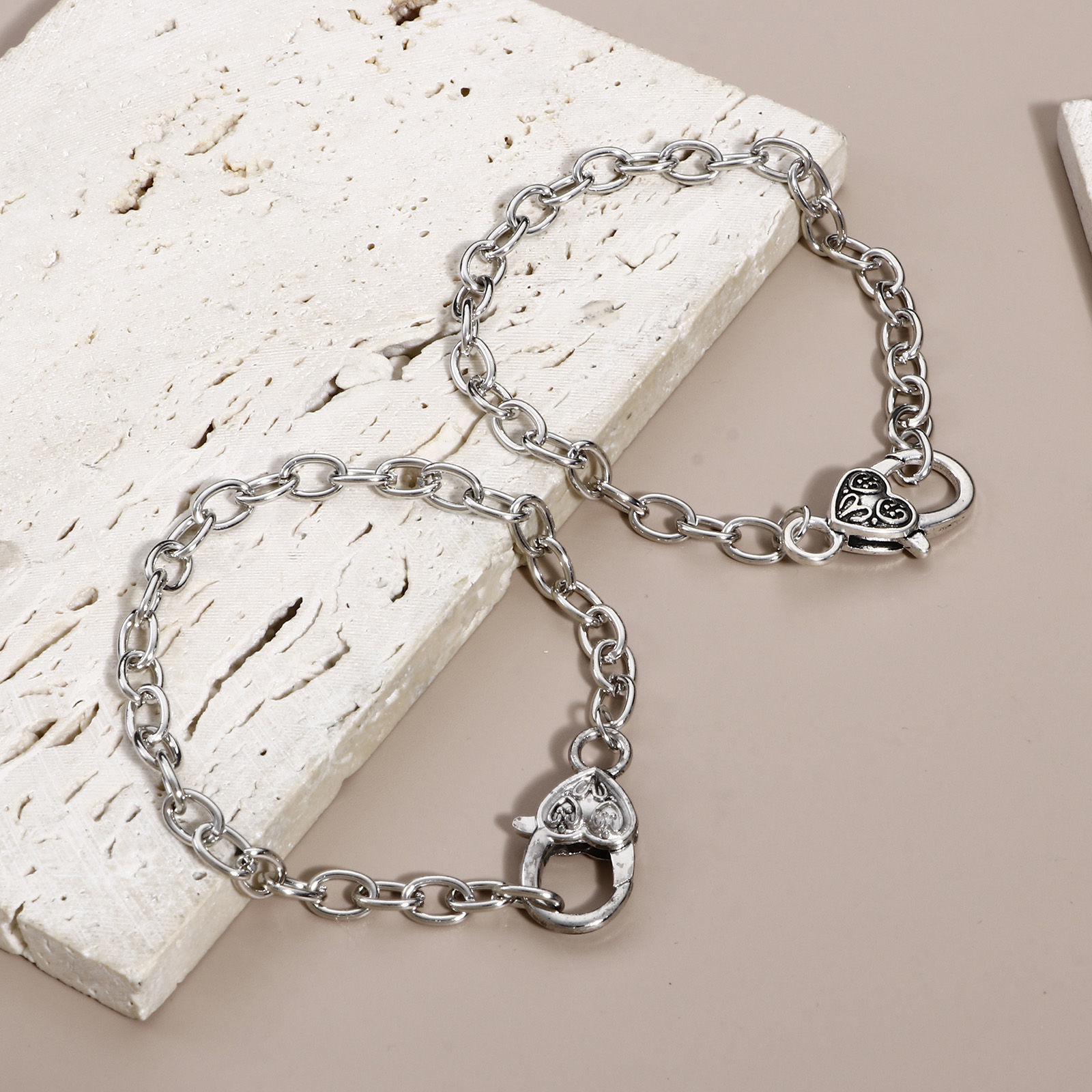 Picture of 5 PCs Link Cable Chain Lobster Clasp Bracelets Heart Silver Tone & Antique Silver Color 20cm(7 7/8") long