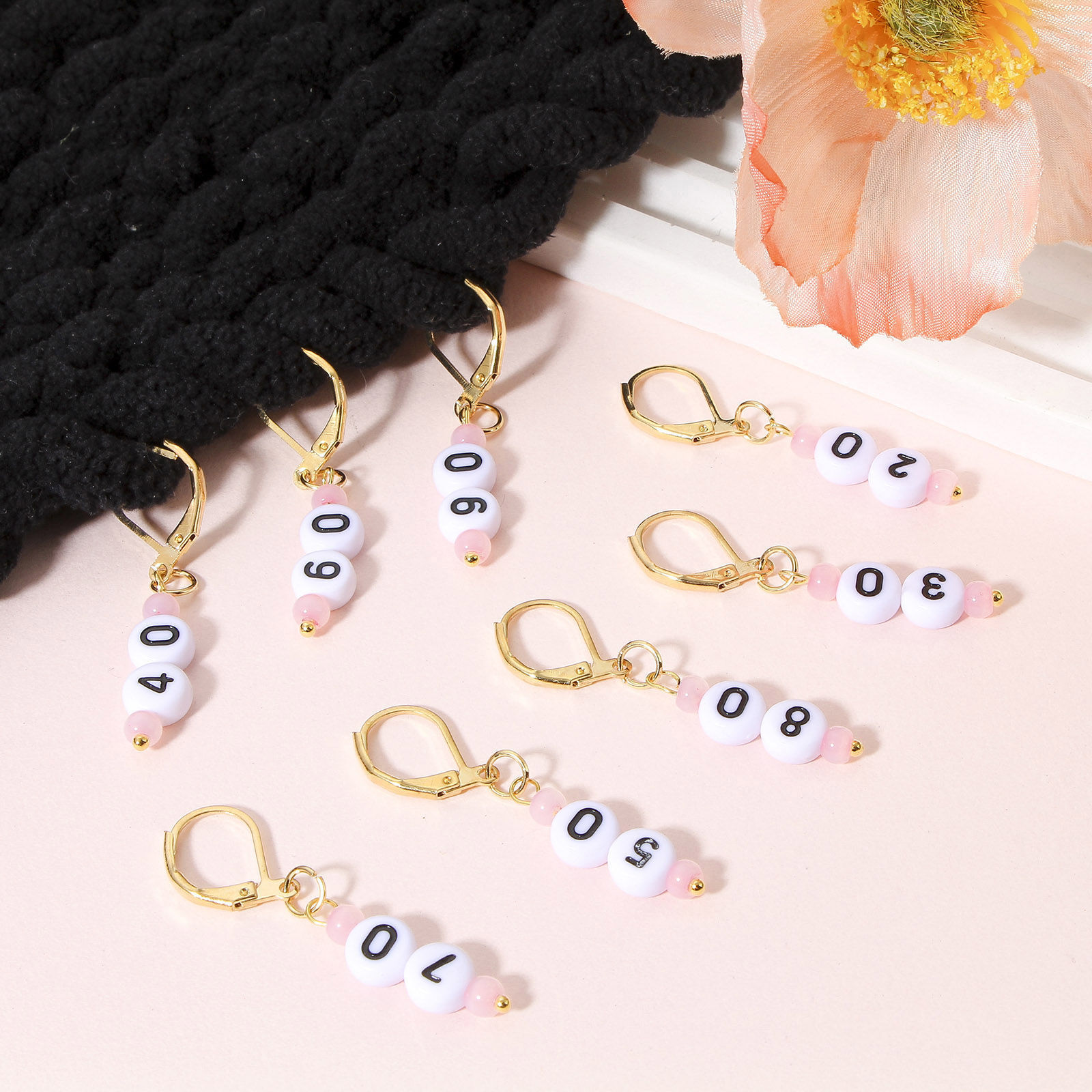 Image de 1 Kit ( 9PCs/Kit) Marqueur de Maille en Verre & Acrylique Plaqué Or KC Chiffres 4.2cm x 0.7cm