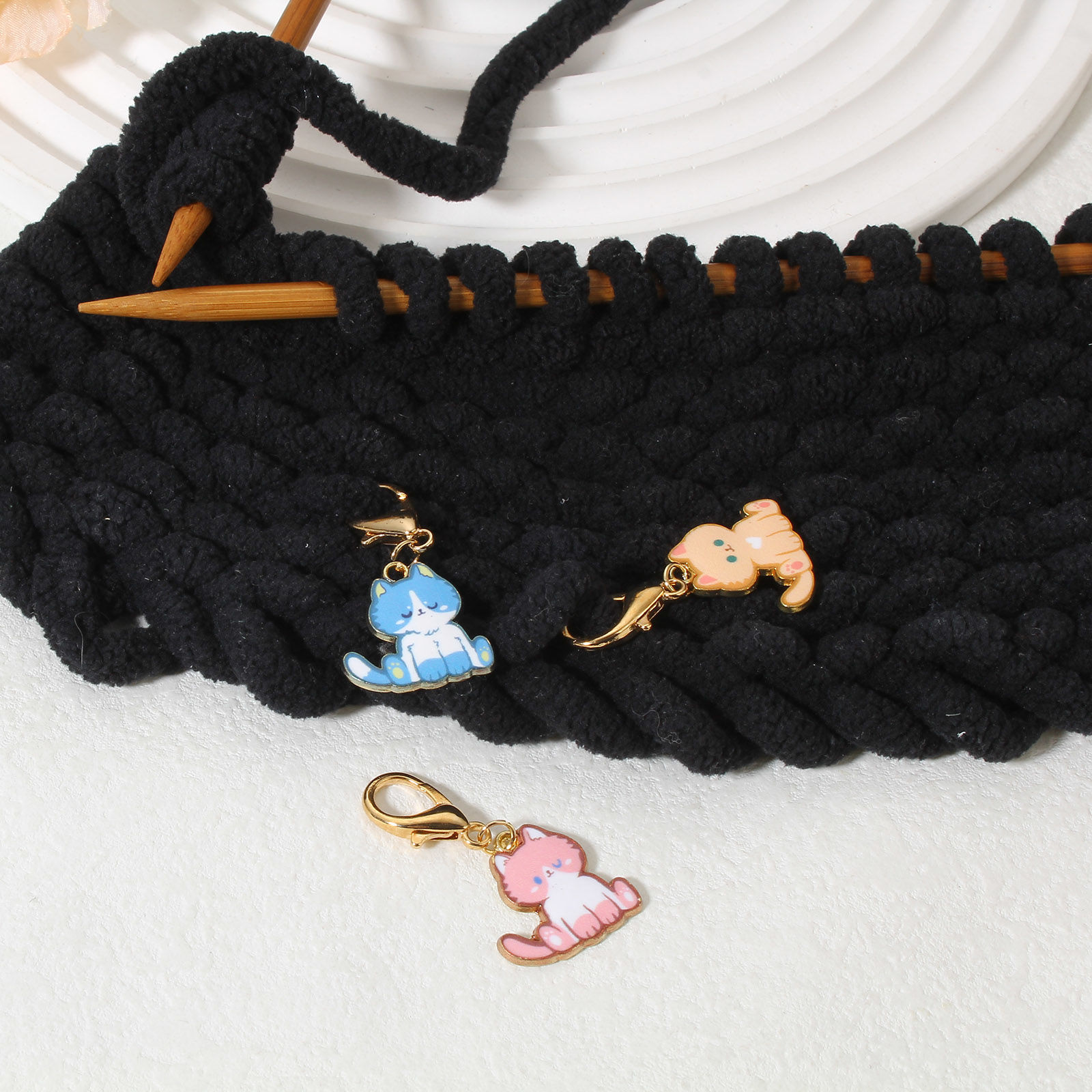 Изображение 1 Set ( 8 PCs/Set) Zinc Based Alloy Knitting Stitch Markers Cat Animal KC Gold Plated Multicolor Enamel 4cm x 2cm