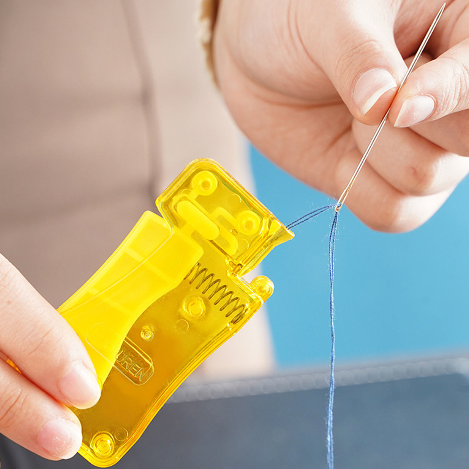 Picture of 1 Piece Plastic Automatic Needle Threader Insertion Tool DIY Home Hand Machine Sewing Thread Device Yellow 7.2cm x 3.5cm