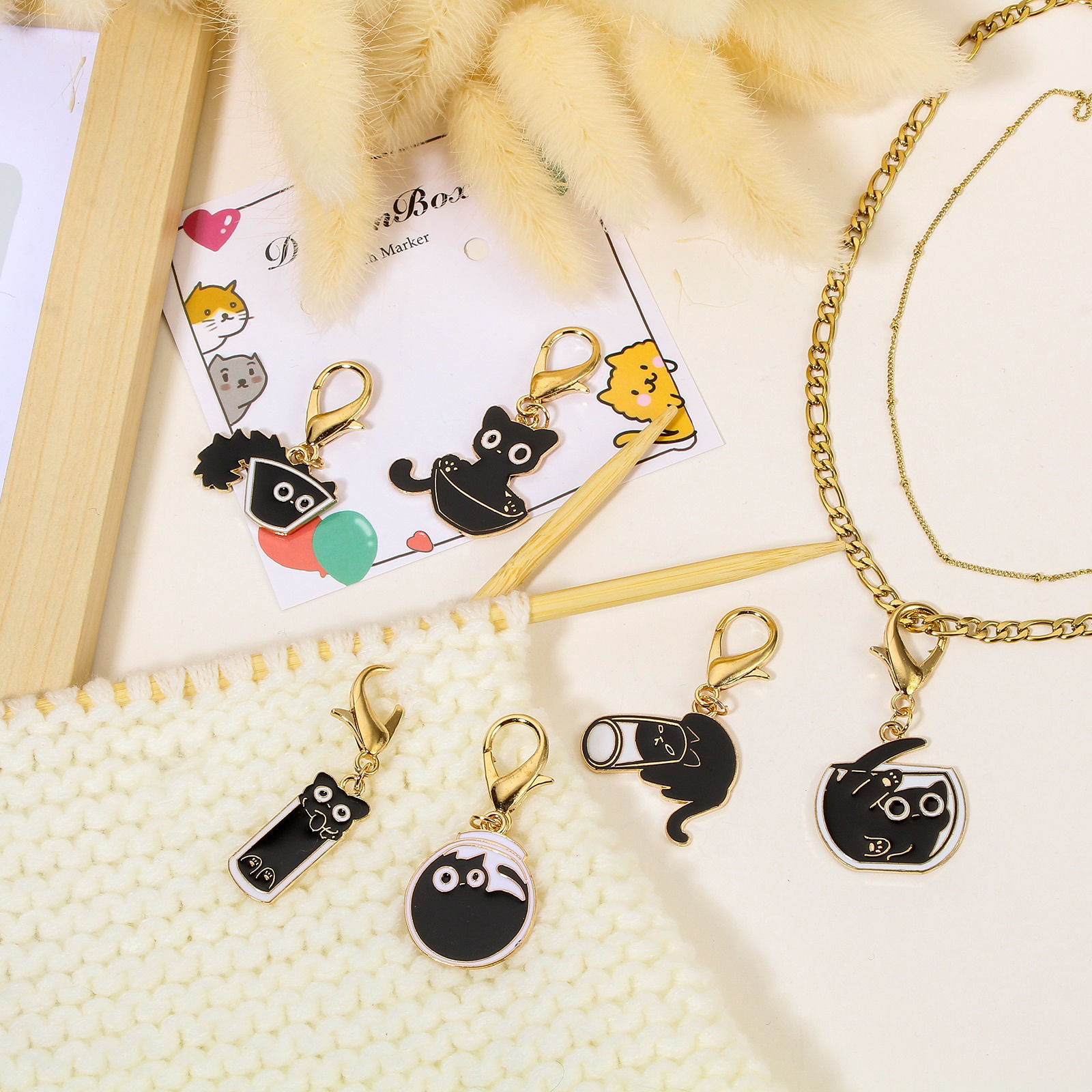 Picture of 1 Set ( 6 PCs/Set) Zinc Based Alloy & Iron Based Alloy Knitting Stitch Markers Cat Animal Gold Plated Black With Lobster Claw Clasp 4.8x2.6cm - 3.8x2.6cm