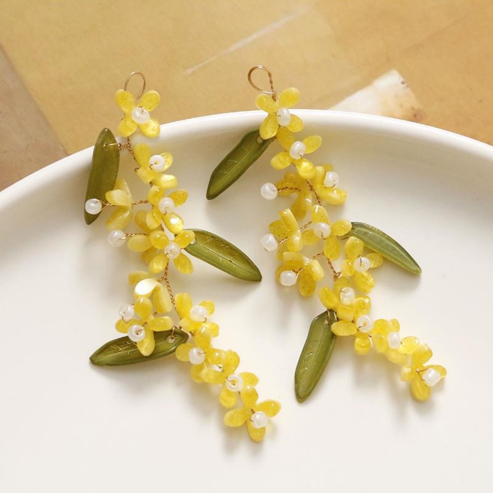 Picture of 1 Piece Iron Based Alloy & Glass Crochet Knitted Weaving Pendants Green & Yellow Flower 7.5cm x 1.8cm