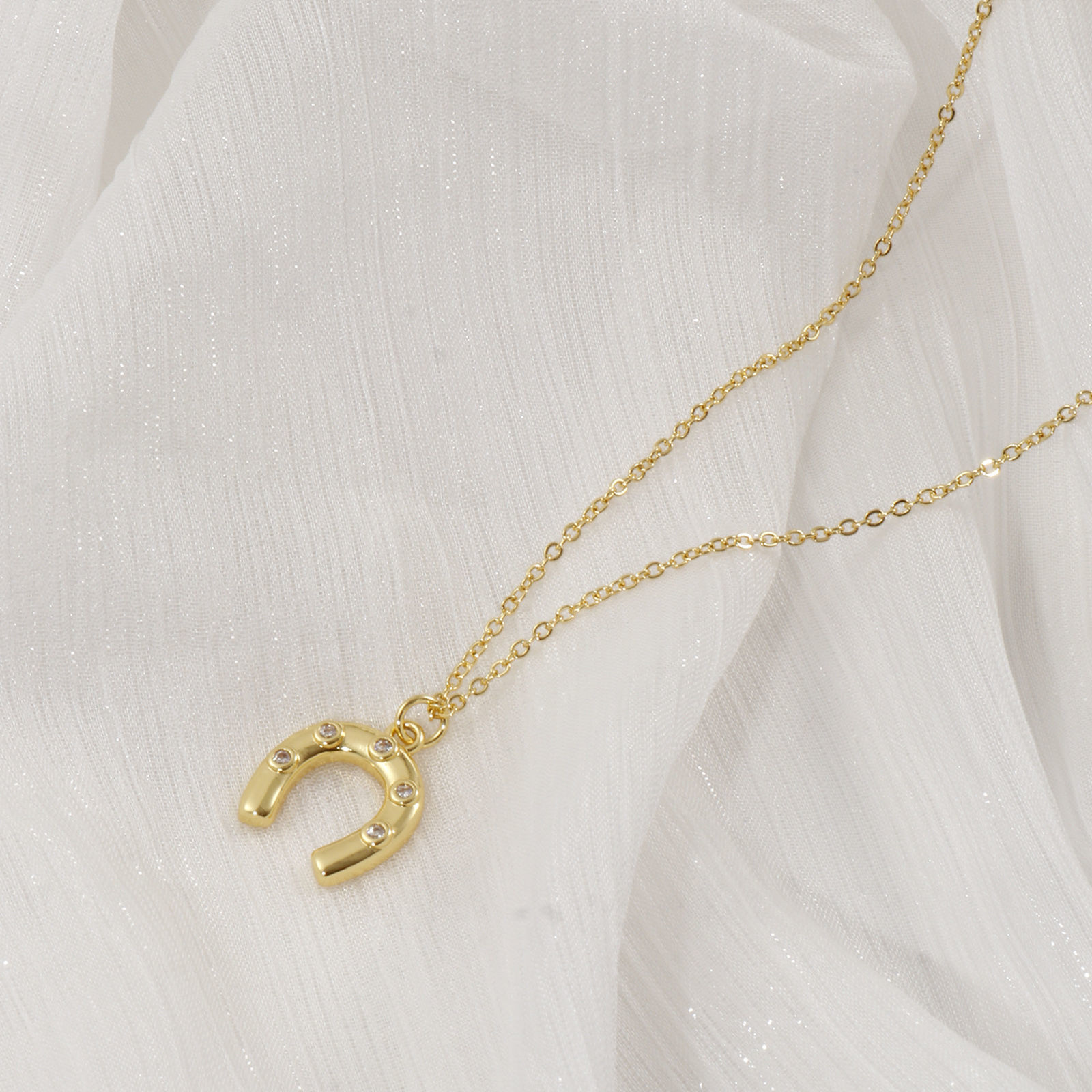 Imagen de 18K Oro Real Chapado Cadena de Cable Cruz Herradura Collar con Colgante, Latón & Acrílico 46cm + 6cm, Para Mujeres, Claro Circón Artificial Elegante Vaquero del Oeste Regalo, Respetuoso del Medio Ambiente, 1 Unidad